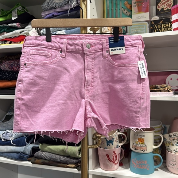 NWT Old Navy OG Straight Raw Hem Shorts Denim 12 - Picture 2 of 3